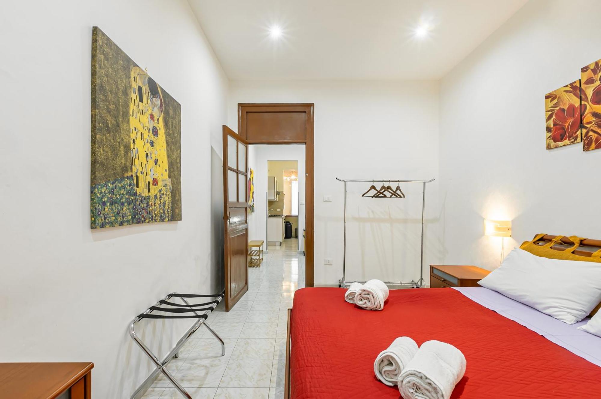 Corso Dei Mille Railway Apartment パレルモ エクステリア 写真